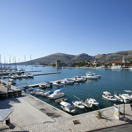 Apartments Riva Trogir Exterior foto